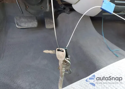 2000 Ford Taurus Se из США, поврежденный, VIN 1FAFP53U3YA109162